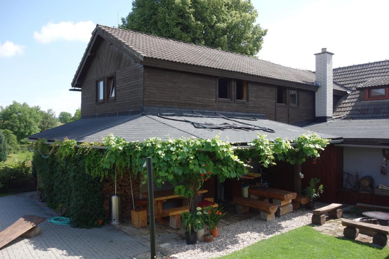 Pod Lipou Hotel Dolni Brusnice Exterior photo